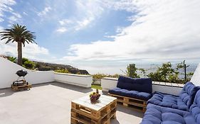 Home2Book Stunning Apt Seaview & Pool, La Victoria